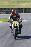 brands-hatch-photographs;brands-no-limits-trackday;cadwell-trackday-photographs;enduro-digital-images;event-digital-images;eventdigitalimages;no-limits-trackdays;peter-wileman-photography;racing-digital-images;trackday-digital-images;trackday-photos